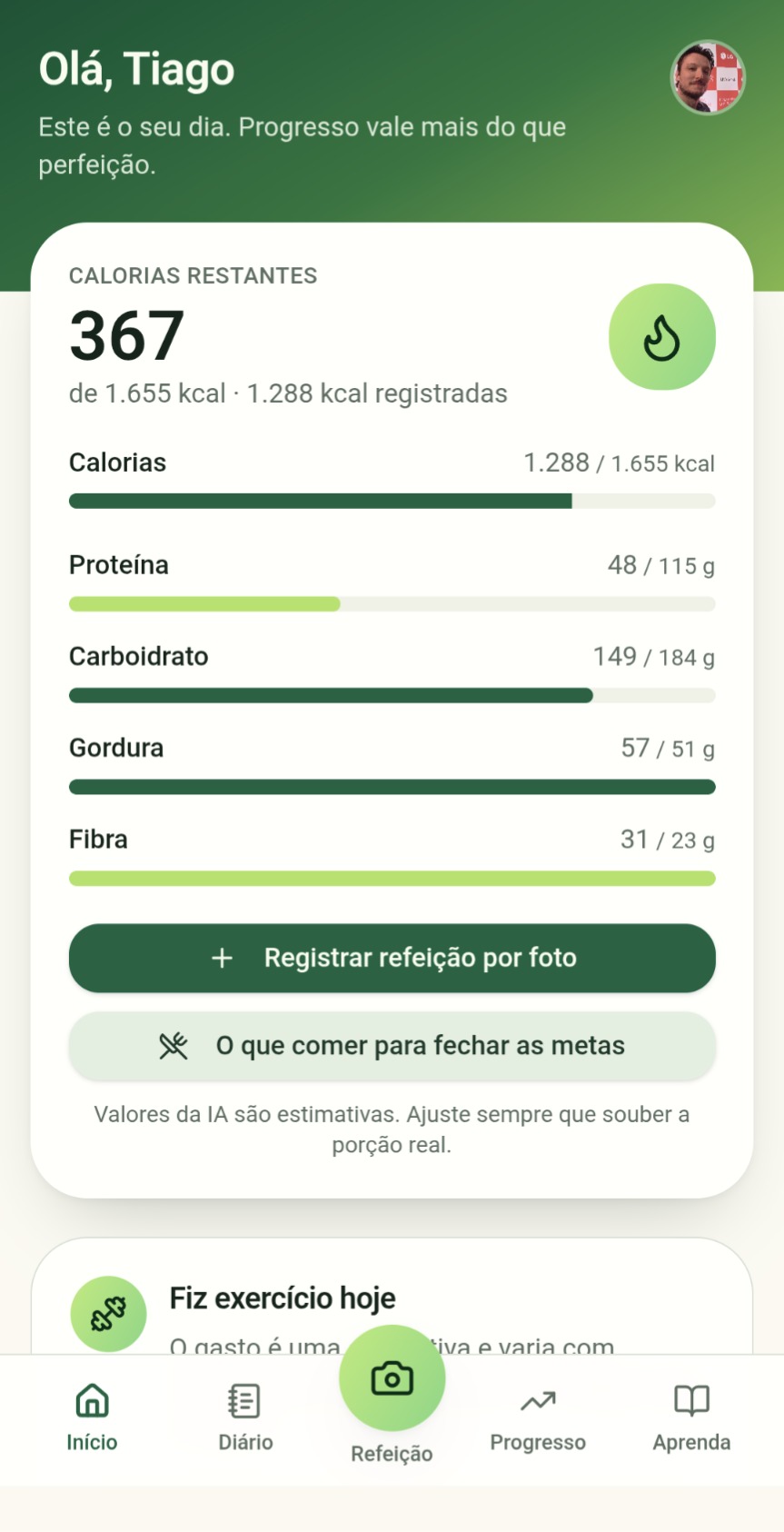 Tela inicial do QuantasCal com resumo diário de calorias, macros e exercícios